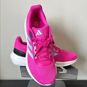 NWOT Adidas Runfalcon 3.0 Women’s Running Shoes – US 10
